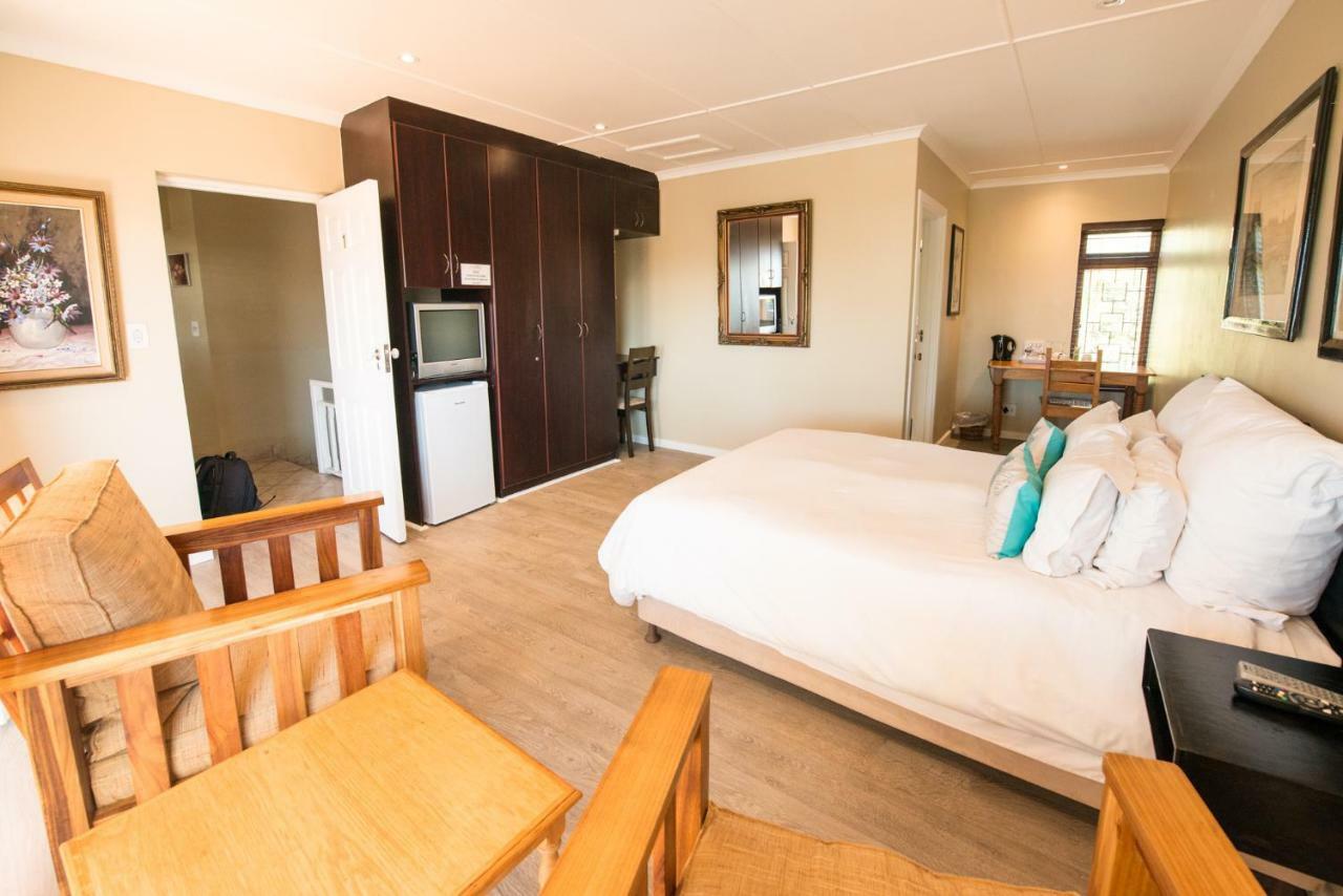 Ohannas Bnb & Self Catering Plettenberg Bay Exterior foto